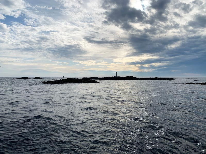 名礁・沖の巫女の写真