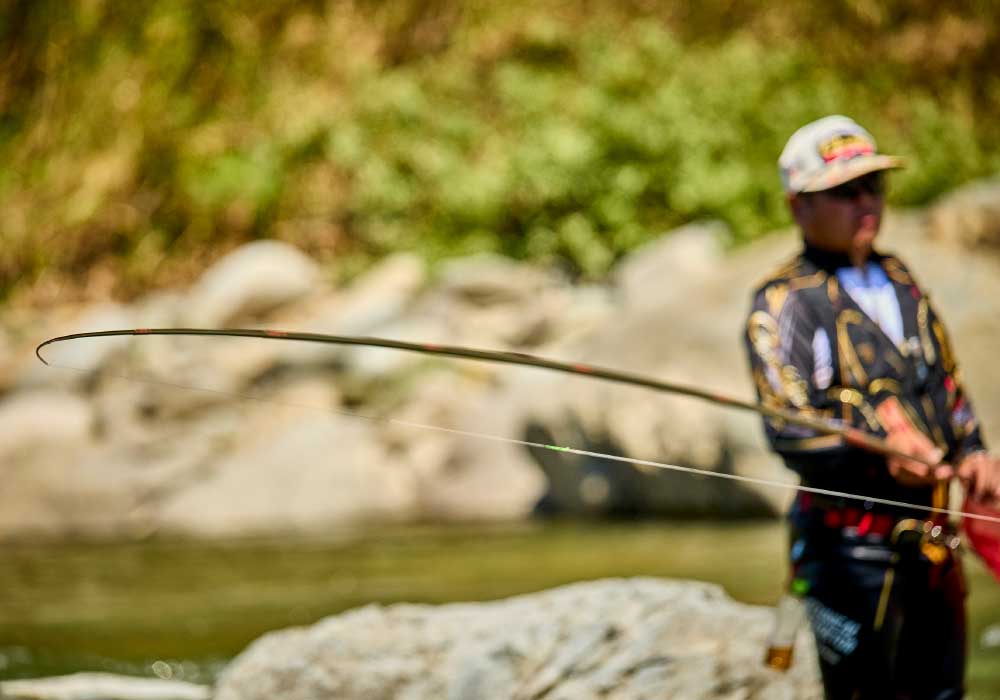 がま鮎競技スペシャルV8 胴抜急瀬 90