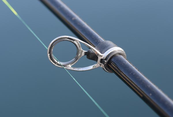 青物350に搭載されている大口径のKMガイド