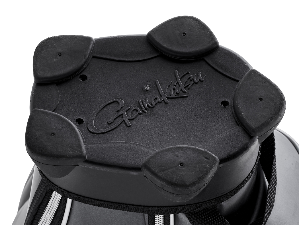 がまかつ - がまかつロッドケース タモ枠入れ 受けタモカバー 四ツ折(BLACK WORKS) GM2598 | がまかつ