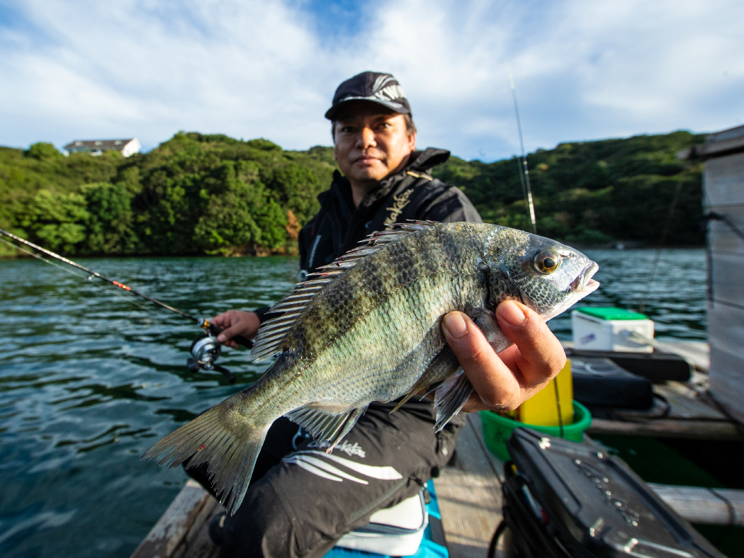 がまかつ がま鮎 クロロプレーンベスト+クロロプレーンジャケット LL CJ-1102 ダイワクロロプレンジャケット(ウェア)｜DAIWA